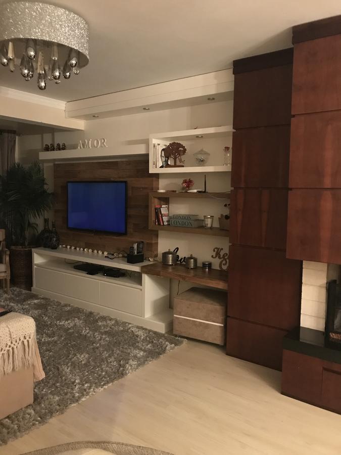 Lindo Apartamento No Centro De Canela Exterior foto